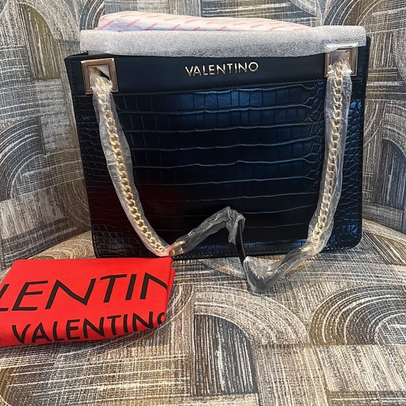 Mario Valentino spa croc style imported from France - Picture 7 of 17